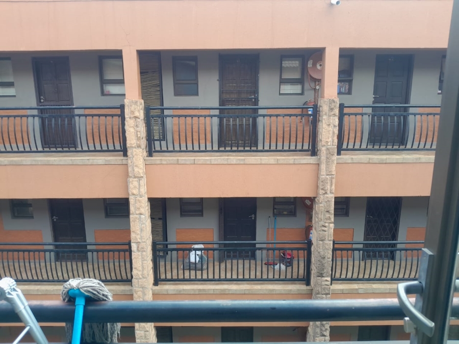 1 Bedroom Property for Sale in Vredenhof Sh Free State